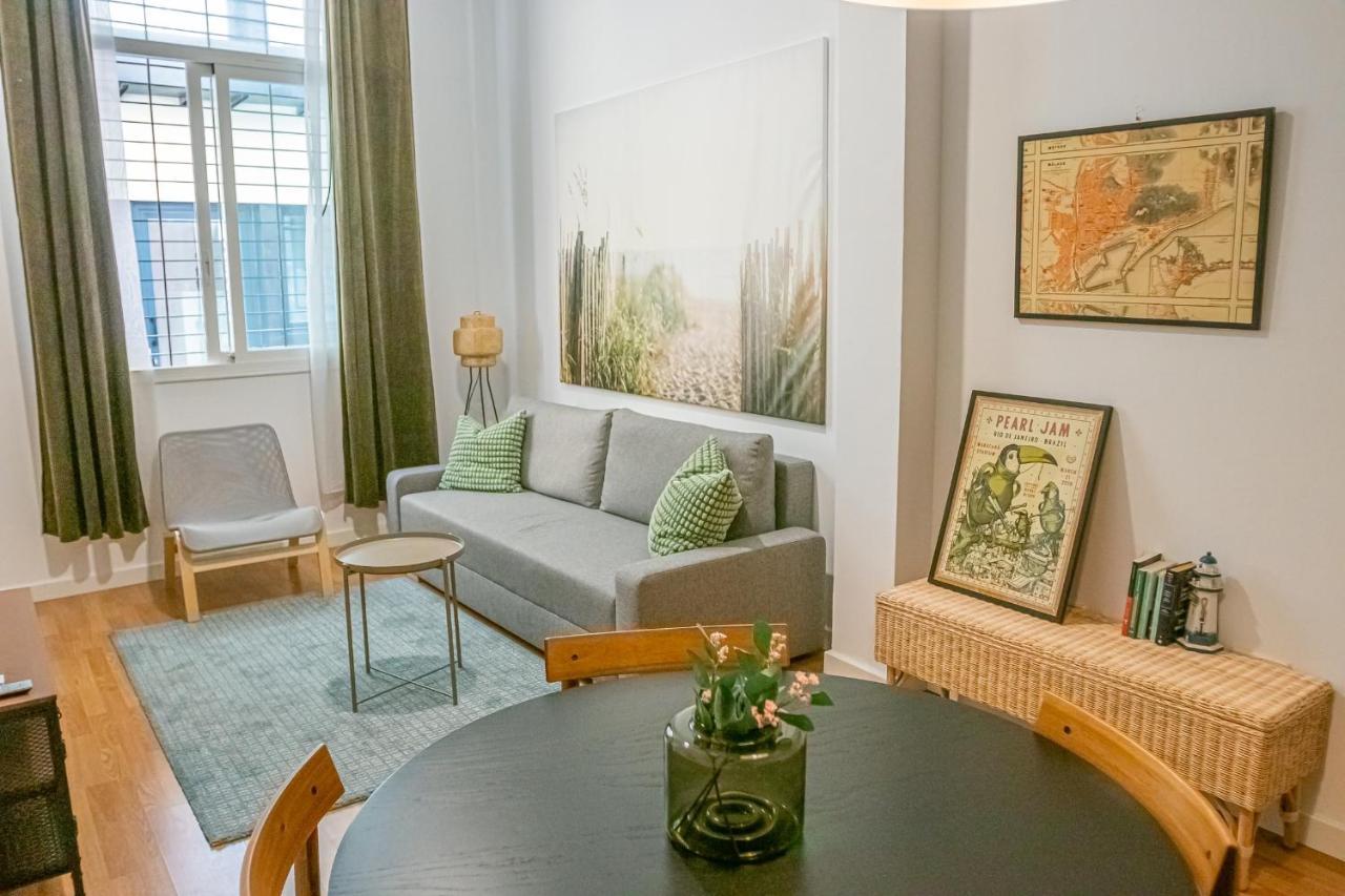 Peaceful Central Apartment Malaga Bagian luar foto